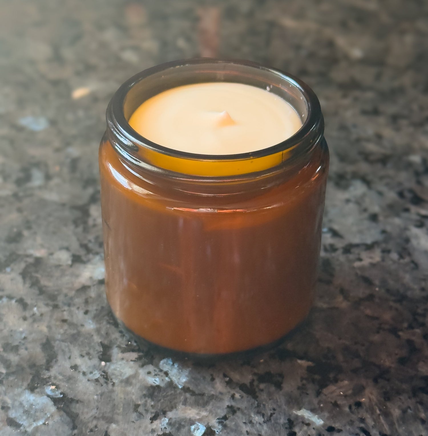 Making Matthieu🐝 Tallow and Hive Butter 🧈